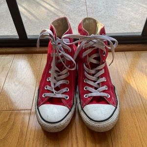 Red converse